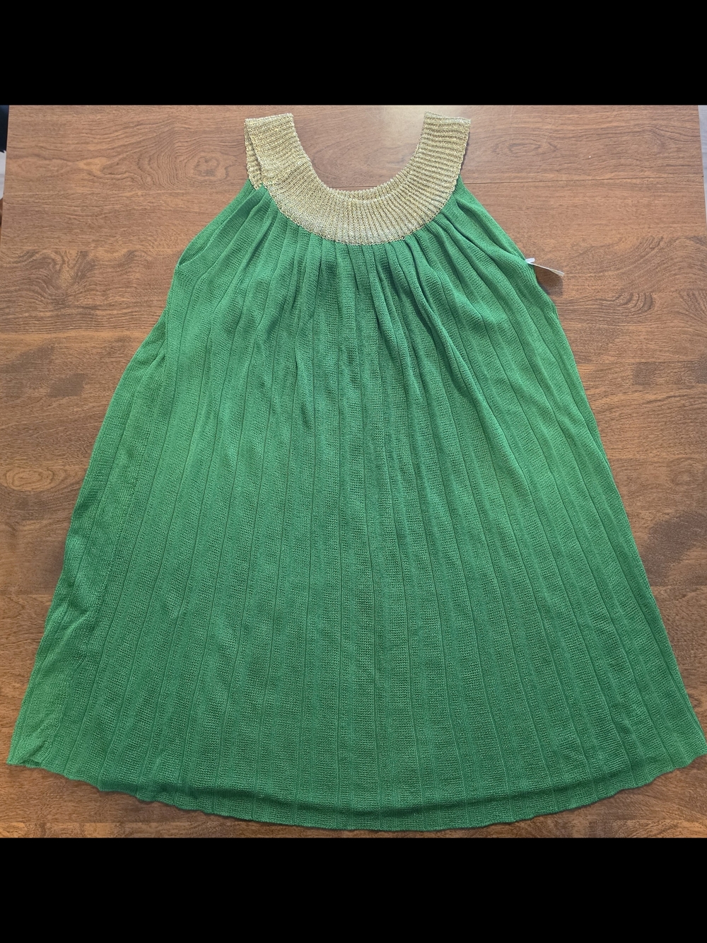 Women's Green Knit Top with Gold Collar New